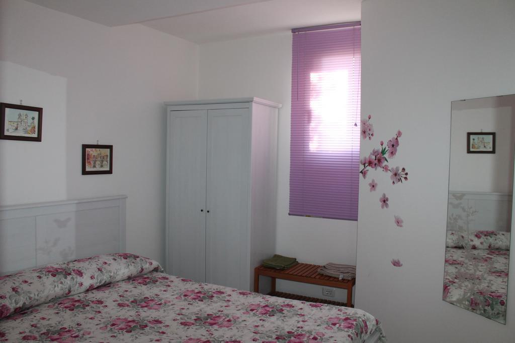 Villa Lilly Ρώμη Δωμάτιο φωτογραφία